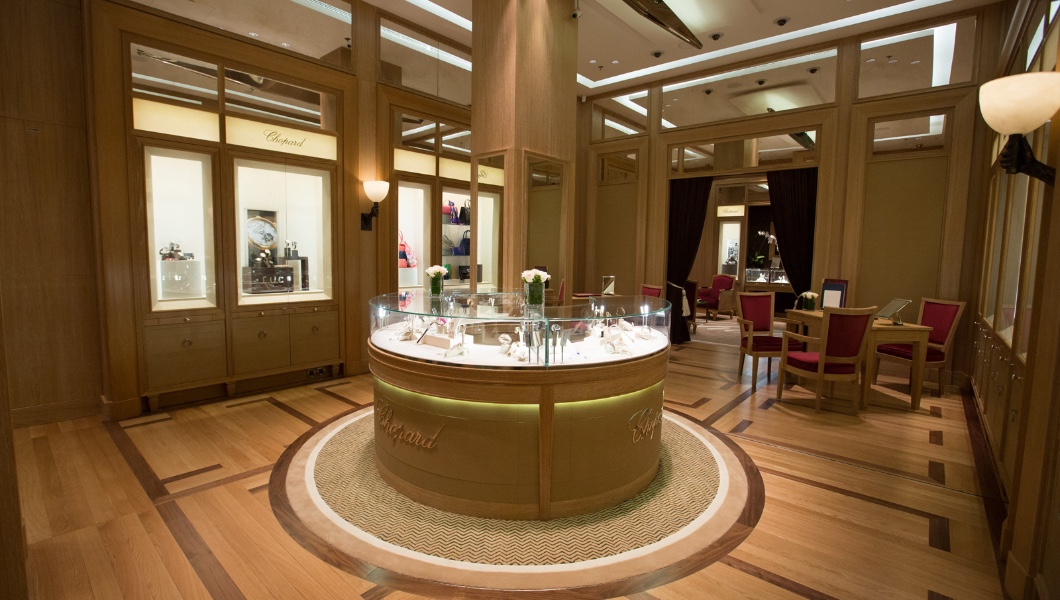 Chopard gets happy in Mall of the Emirates with an art